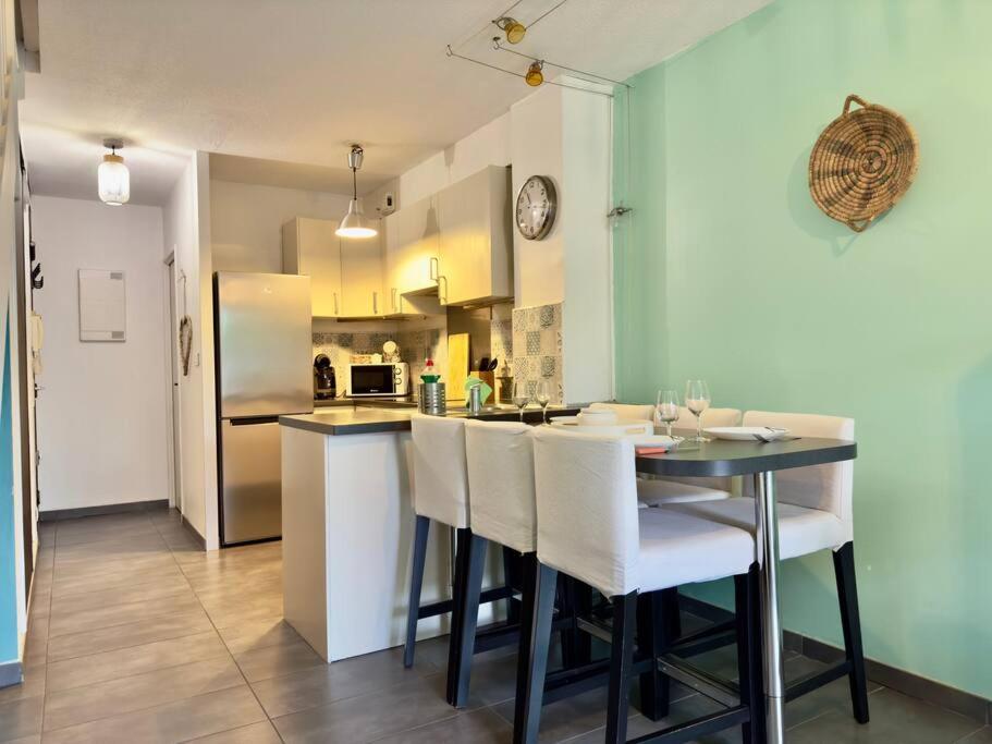 Maison Au Calme 2 Chambres Terrasse Clim Parking Gratuit مونبيلييه المظهر الخارجي الصورة