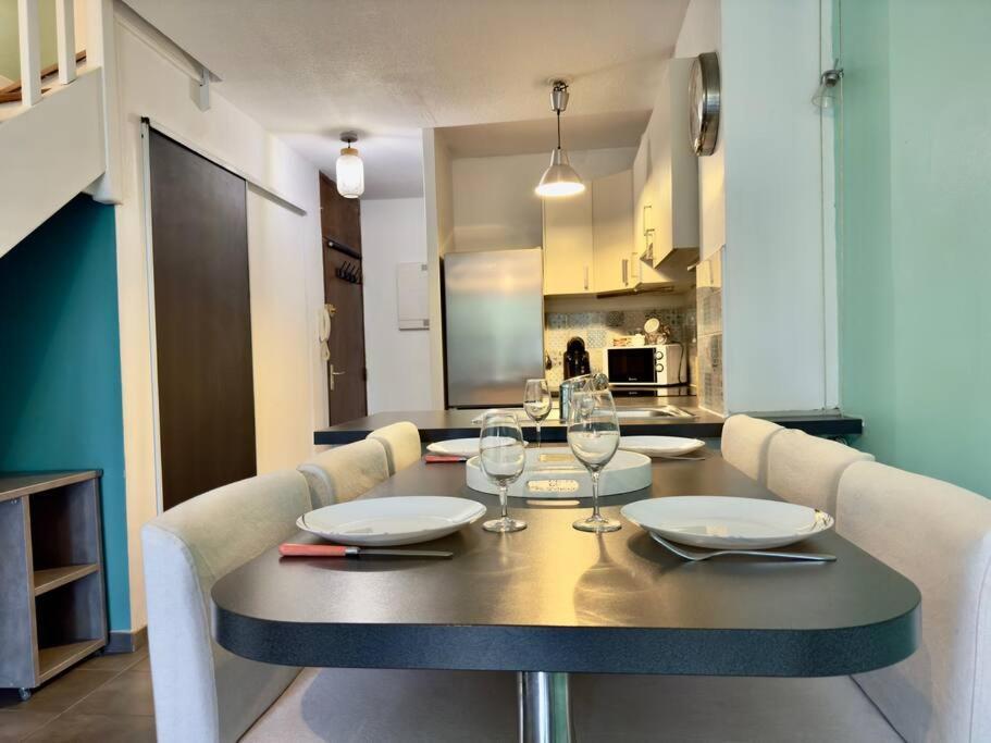 Maison Au Calme 2 Chambres Terrasse Clim Parking Gratuit مونبيلييه المظهر الخارجي الصورة